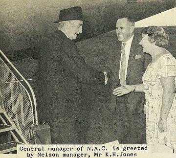 A Friendship Trip with N-A-C - Nelson Photo News - No 5 : April 1, 1961